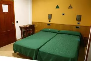 Hotel Hostal Muralla