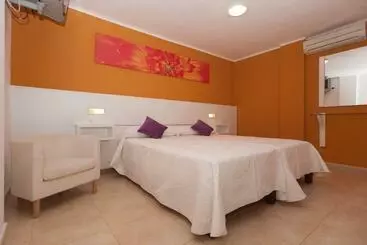 ホテル Hostal Costa Blanca