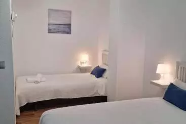 Отель Hostal Nerjasol