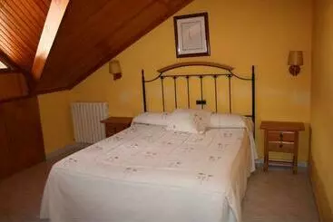 관광객 아파트 Apartamentos Lausan