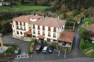 Отель Valle Las Luiñas