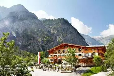 ホテル Gramai Alm Alpengenuss & Natur Spa