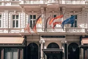בית מלון כפרי Sacher Wien