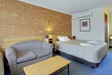 Tree Rose Motel Morwell