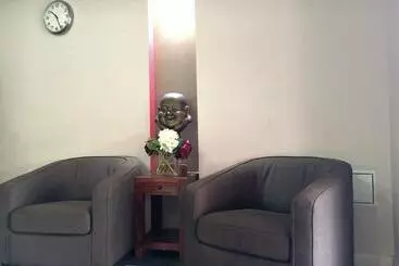 Отель Carlton Lygon Lodge   Close To Melbourne Uni