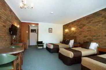 فندق Golden Grain Motor Inn