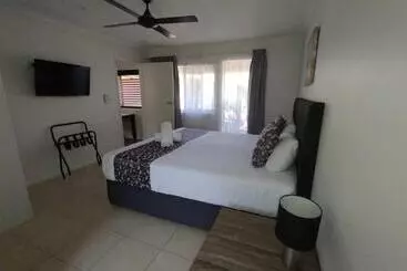 Cascade Motel In Townsville