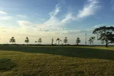 هتل Foreshore Motor Inn