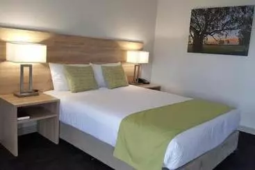 בית מלון כפרי Quality Inn Carriage House