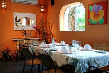 هتل Itapemar Ilhabela