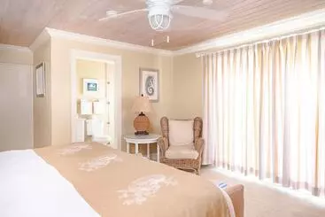 Otel Romora Bay Resort & Marina