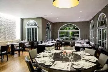 هتل Royal Palm Plaza Resort