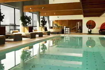 ホテル Sandman Signature Edmonton Downtown