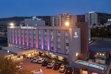 Doubletree By Hilton Hotel Kamloops
