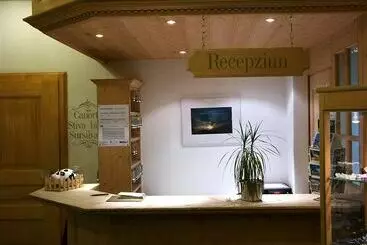 Hotel Cucagna
