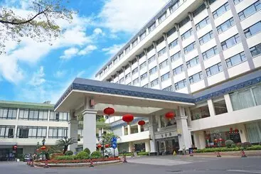 Guangdong Yingbin Hotel Free Canton Fair Shuttle Bus