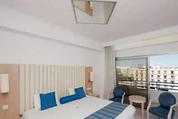 هتل Vrissiana Boutique Beach