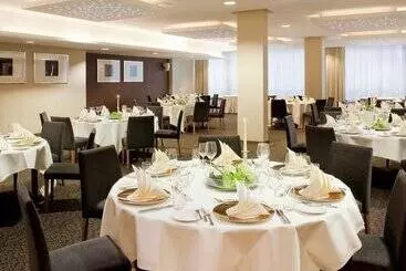 Отель Mondial Am Dom Cologne  Mgallery