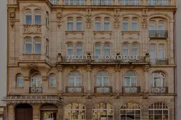 Otel Monopol  Central Station