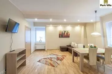 فندق Park Villa Apartments