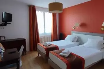 Logis Grand Hotel Pelisson