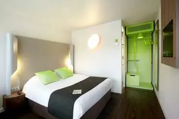 ホテル Campanile Antibes  Juan Les Pins