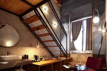 Hotel Cour Des Loges Lyon, A Radisson Collection