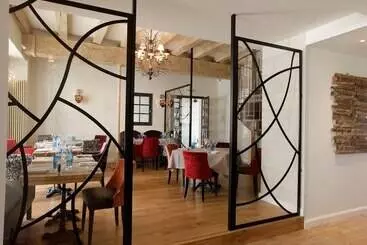 Logis Hotel La Croix Blanche Fontevraud