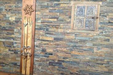 فندق Hôtel Boule De Neige