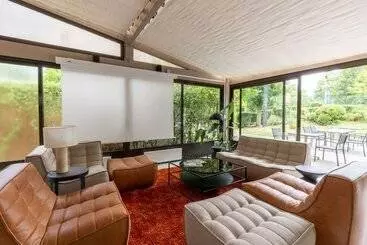 호텔 Campanile Reims Sud  Bezannes