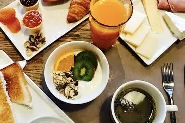 B&b Hotel Bordeaux Mérignac Cadera Aéroport