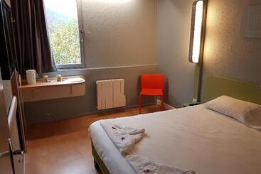 בית מלון כפרי Inn Design Moutiers