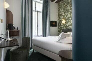 هتل L De Lutece   Notre Dame