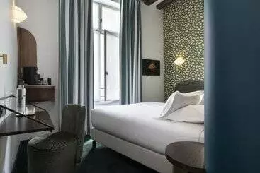 ホテル L De Lutece   Notre Dame