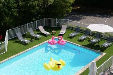 בית מלון כפרי Mercure Annemasse Porte De Geneve