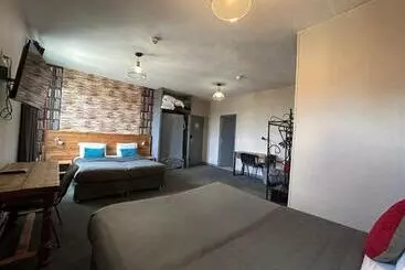 هتل Le Richelieu Bacchus