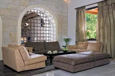 ホテル Apollonia Beach Resort & Spa