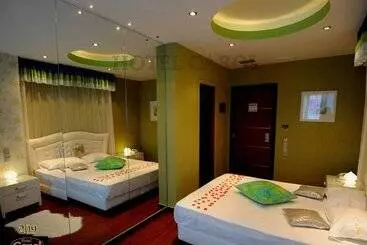 בית מלון כפרי Carol