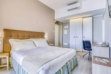 Hotelli Albatros Varigotti