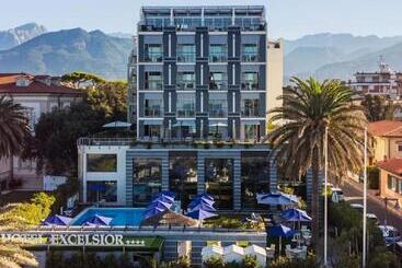 בית מלון כפרי Excelsior