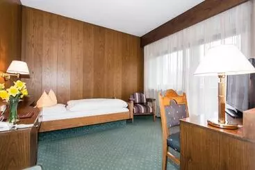 Hotel Am Wolfgrubenersee