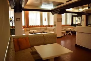 בית מלון כפרי El Rustego