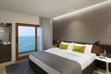 Carlton Tel Aviv Hotel – Luxury On The Beach