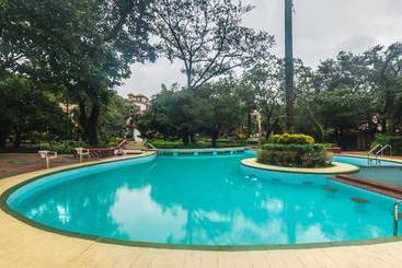 Hotel Summer Sands Beach Resort