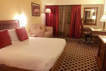 בית מלון כפרי The Suryaa New Delhi