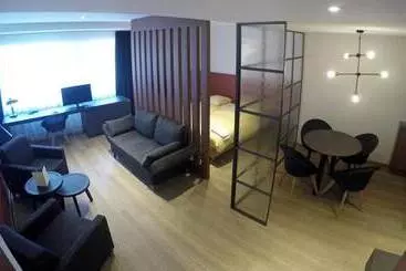 هتل Logis Hôtel Acacia