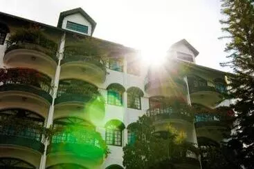 Strawberry Park Resort