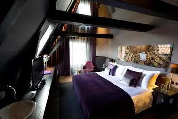 Canal House   A Curious Group Of Hotels