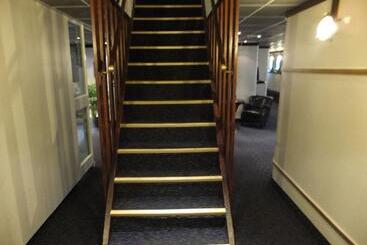 호텔 Mälardrottningen Yacht