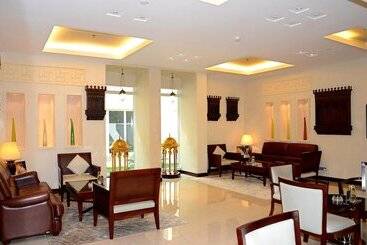 ホテル Crowne Plaza Jeddah, An Ihg